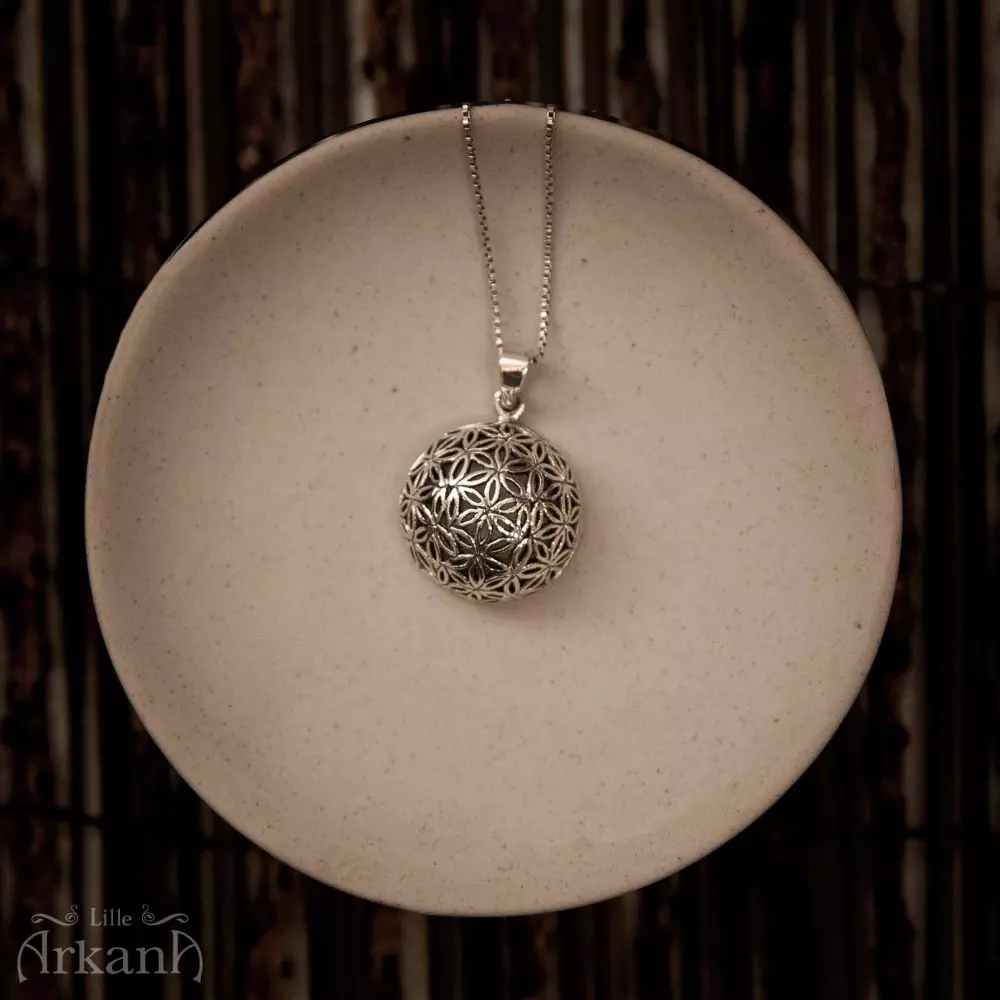 Flower of life anheng - halvkule i sølv, Krystaller & smykker, Andre smykker