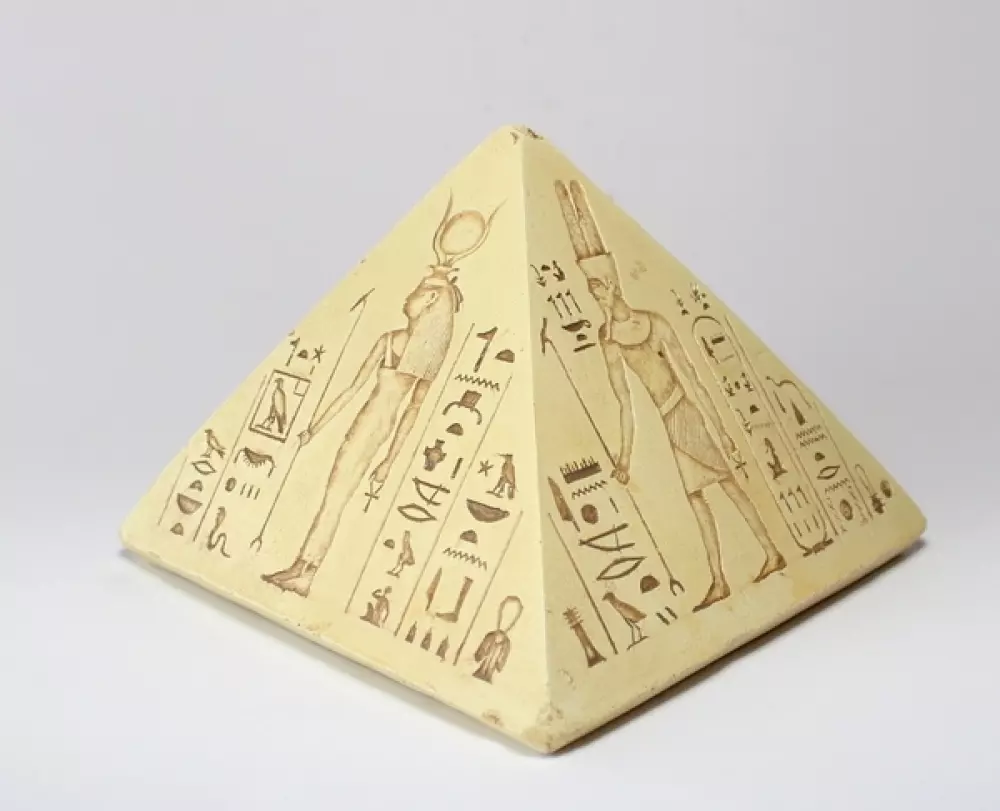 Egyptisk pyramide - Pyramid of the gods, Hjem & interiør, Statuer & figurer