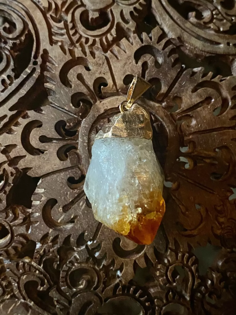 Rå citrin anheng - gullfarget, 1950037735, Krystaller & smykker, Krystallsmykker, 2-3cm