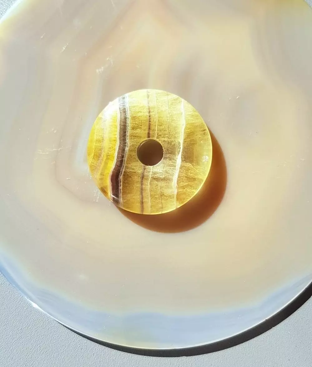 Krystallskive - fluoritt 30mm Donut Fluorit gelb gestreift 30mm 0447700300 Krystaller & smykker Krystallsmykker
