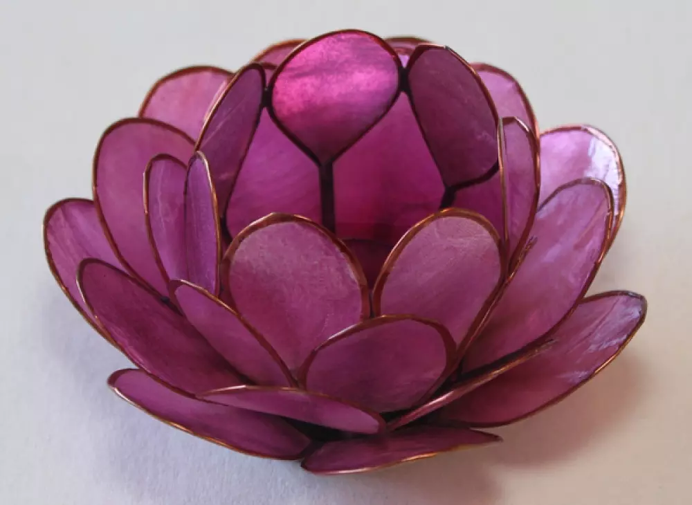Lotuslys - Lavendel med runde kanter, Hjem & interiør, Interiør, Størrelse: Liten, 10,5cm