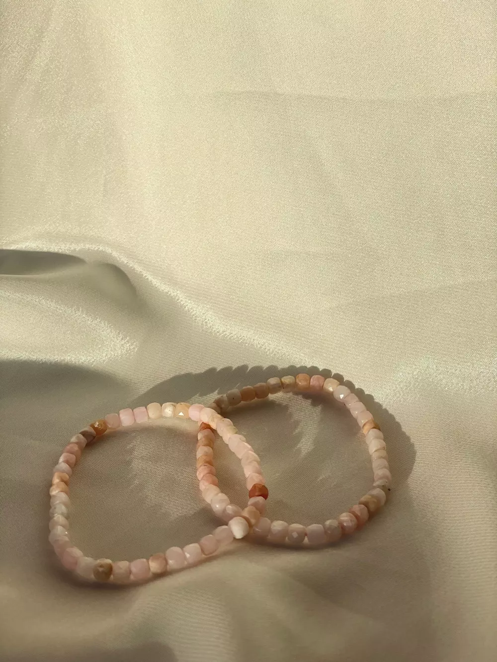 Armbånd fasettert opal rosa - 4mm, Krystaller & smykker, Krystallsmykker