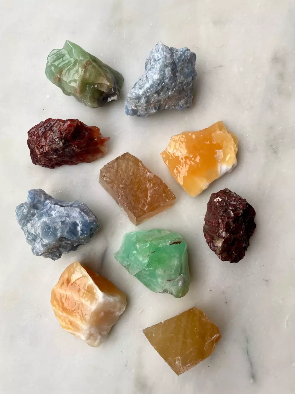 Rå kalsittbit - (miks), Krystaller & smykker, Krystaller, Ca. 60-80 gram