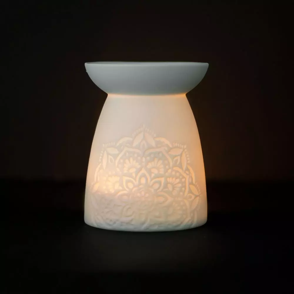 Aromalampe - hvit keramikk med mandala, 1950039120, Velvære & røkelse, Eteriske oljer