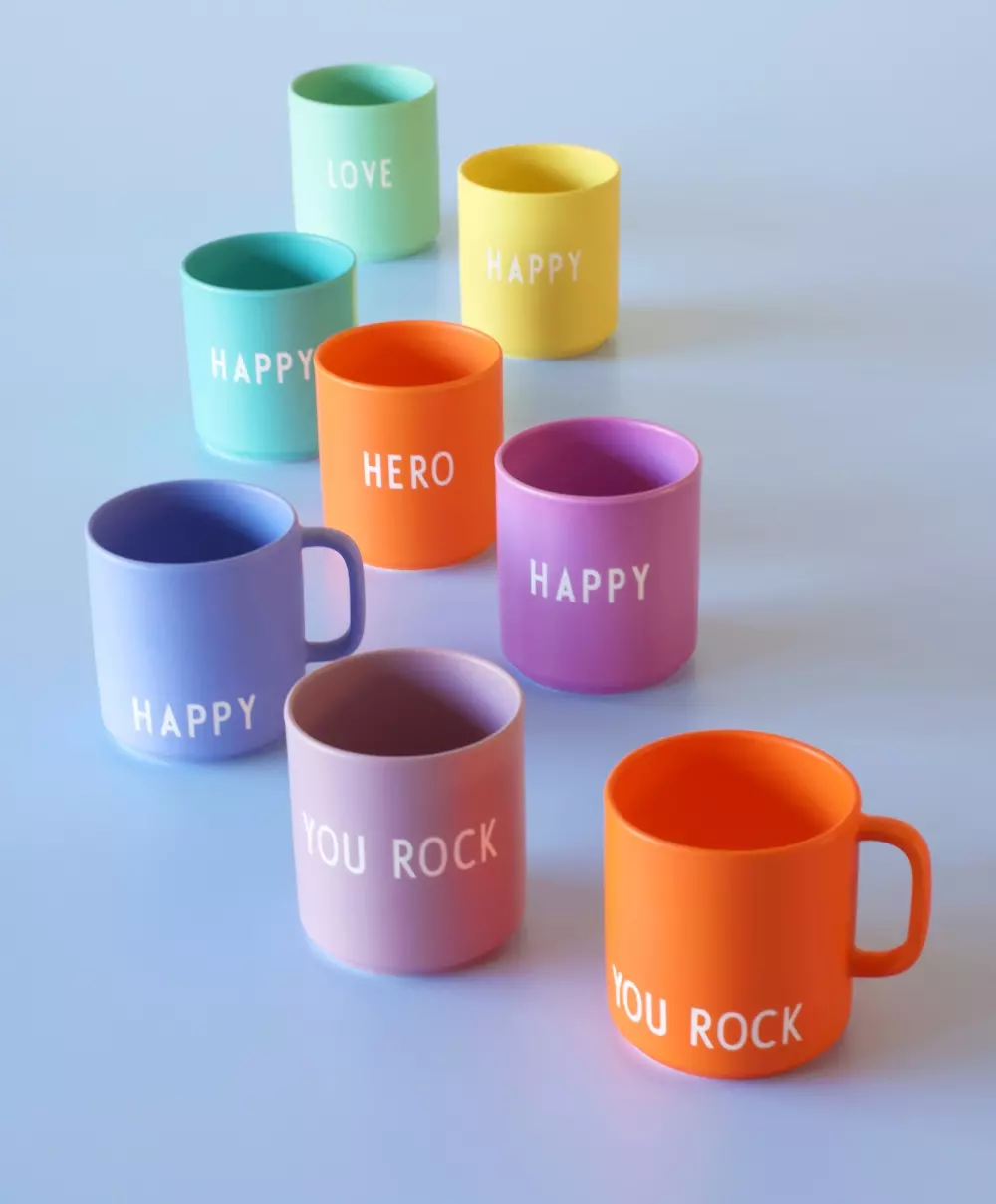 Design Letters Kopp You Rock m/hank, 5710498179151, 10101008BKYOUROCK, Kjøkken, Krus og Skåler, Design Letters, Favourite cup with handle