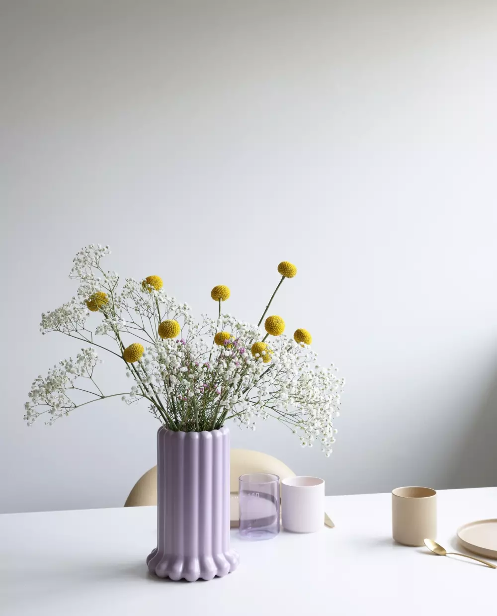 Design Letters Tublar Vase Lilla, 5710498198626, 10108003LILAC, Interiør, Vaser, Design Letters, Tubular Vase. Large 24cm