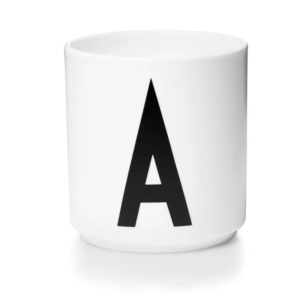 Design Letters Hvit Kopp A, 5710498720018, 10201000A, Kjøkken, Krus og Skåler, Design Letters, Personal Porcelain cup White A-Z