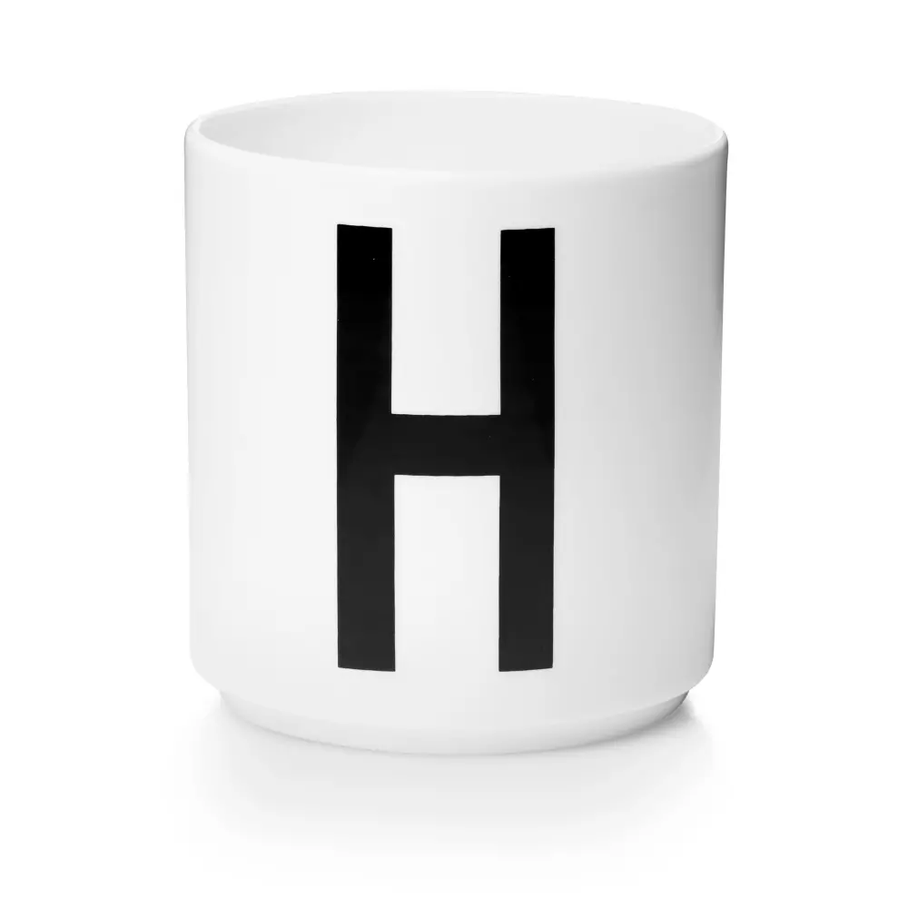 Design Letters Hvit Kopp H, 5710498720087, 10201000H, Kjøkken, Krus og Skåler, Design Letters, Personal Porcelain cup White A-Z