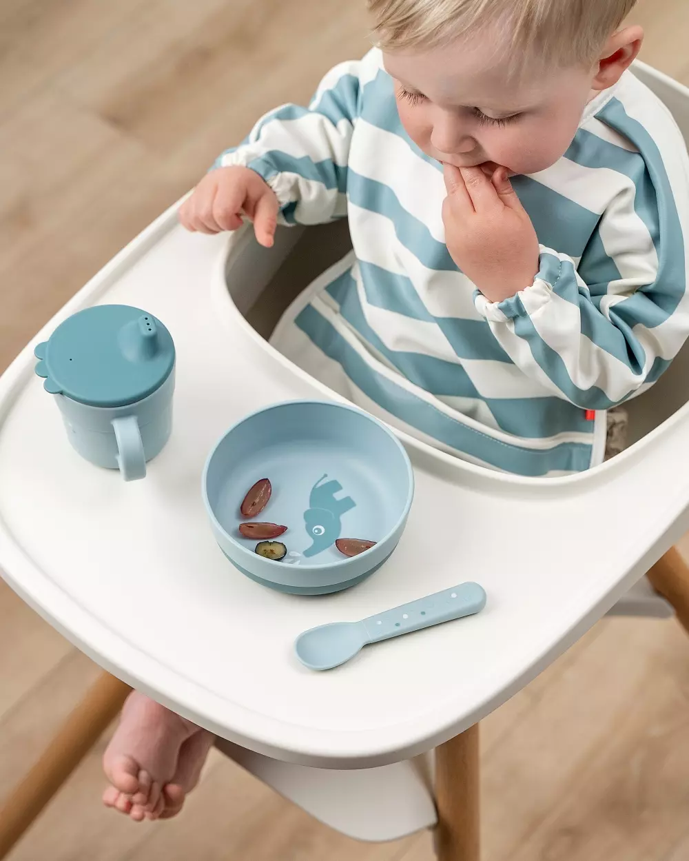 Foodie Bestikksett Happy Dots Blå, 5712643047667, 1236522, Kjøkken, Barn, Done by Deer, Foodie cutlery set Happy dots Blue