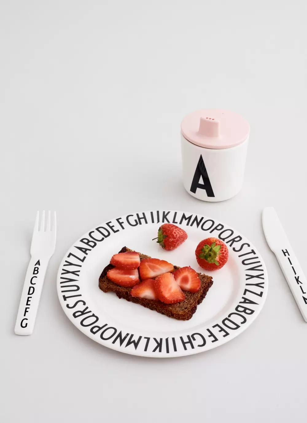 Design Letters Eat&Learn Sett, 5710498185718, 20103019WHITE, Kjøkken, Barn, Design Letters, Eat & Learn plate set (Tritan)