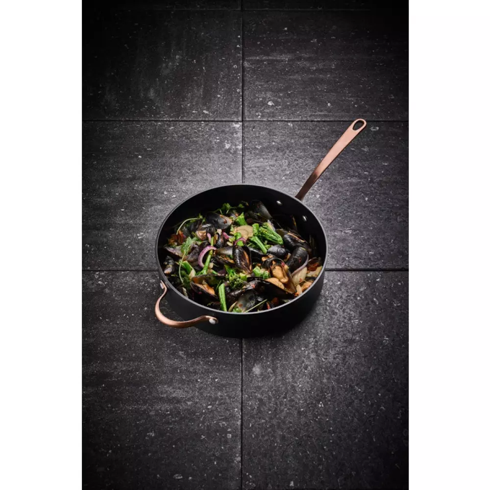 Modern House - Black Copper - Sautepanne 28 cm - 6 l, 7070549231909, 46231517, Kjøkken, Gryter og Panner, Modern House