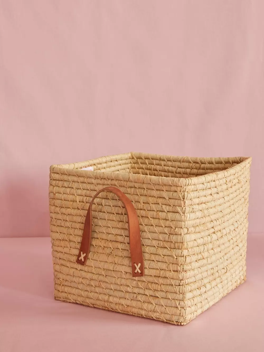 Raffia Kurv Med Skinn Håndtak, 5708315800197, BSRAT-30N, Interiør, Kurv, Rice, Raffia Square Basket with Leather Handles - Natural