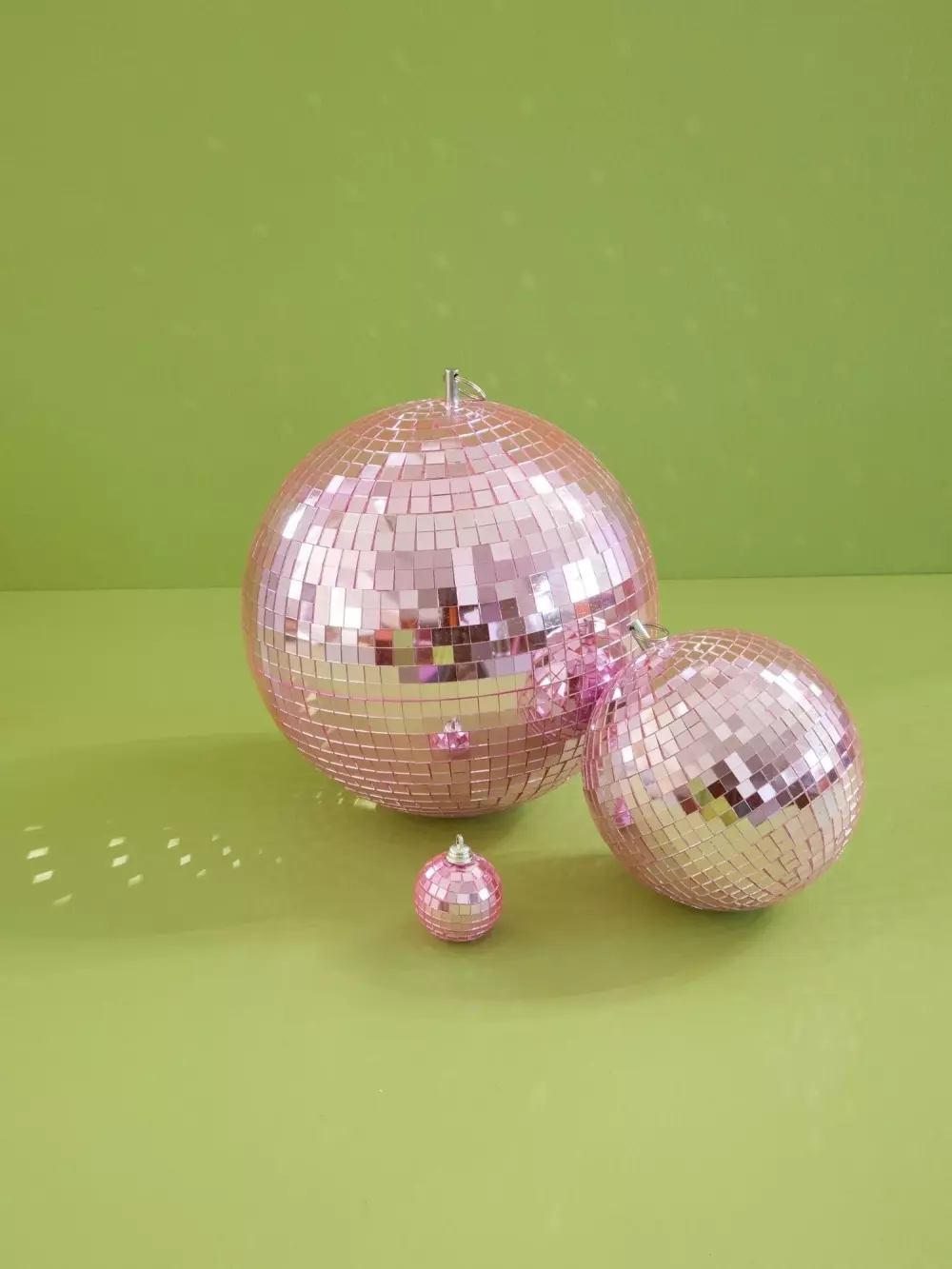 Discokule Soft Pink L, 5708315248494, DISCO-LSI, Interiør, Diverse Interiør, Rice, Disco Ball in Soft Pink - Large