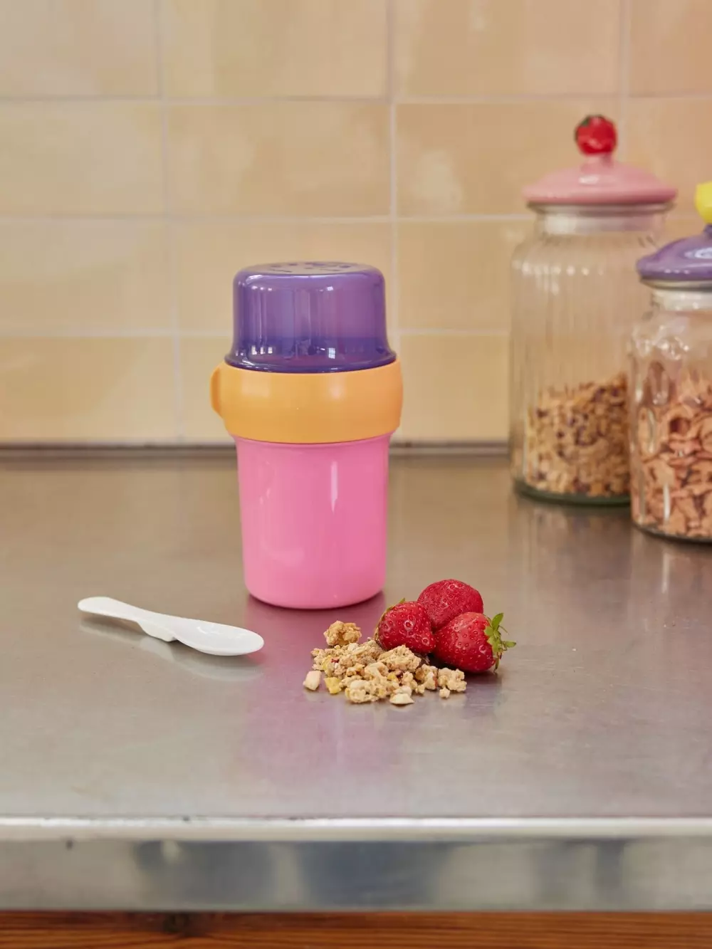 Snack Container Rosa, 5708315248975, FBOX-TOGOI, Kjøkken, Matbokser, Rice, Granola Container Color Soft Pink 400 ml/Lid Lavender 250 ml