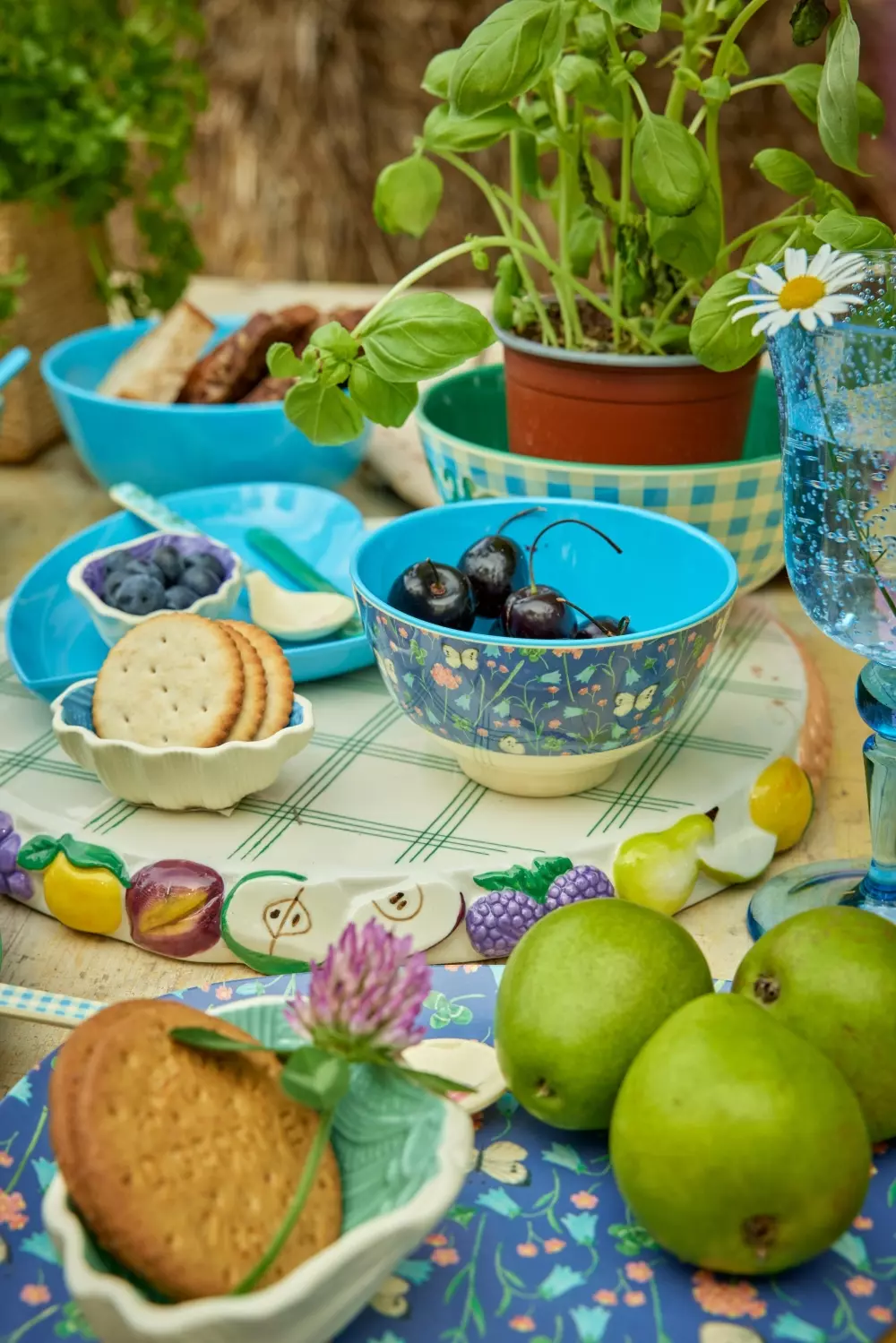 Melaminbolle Butterfly Field, 5708315249606, MELBW-SBUFI, Kjøkken, Melamin- & Treservise, Rice, Melamine Bowl with Butterfly Field Print - Small - 300 ml