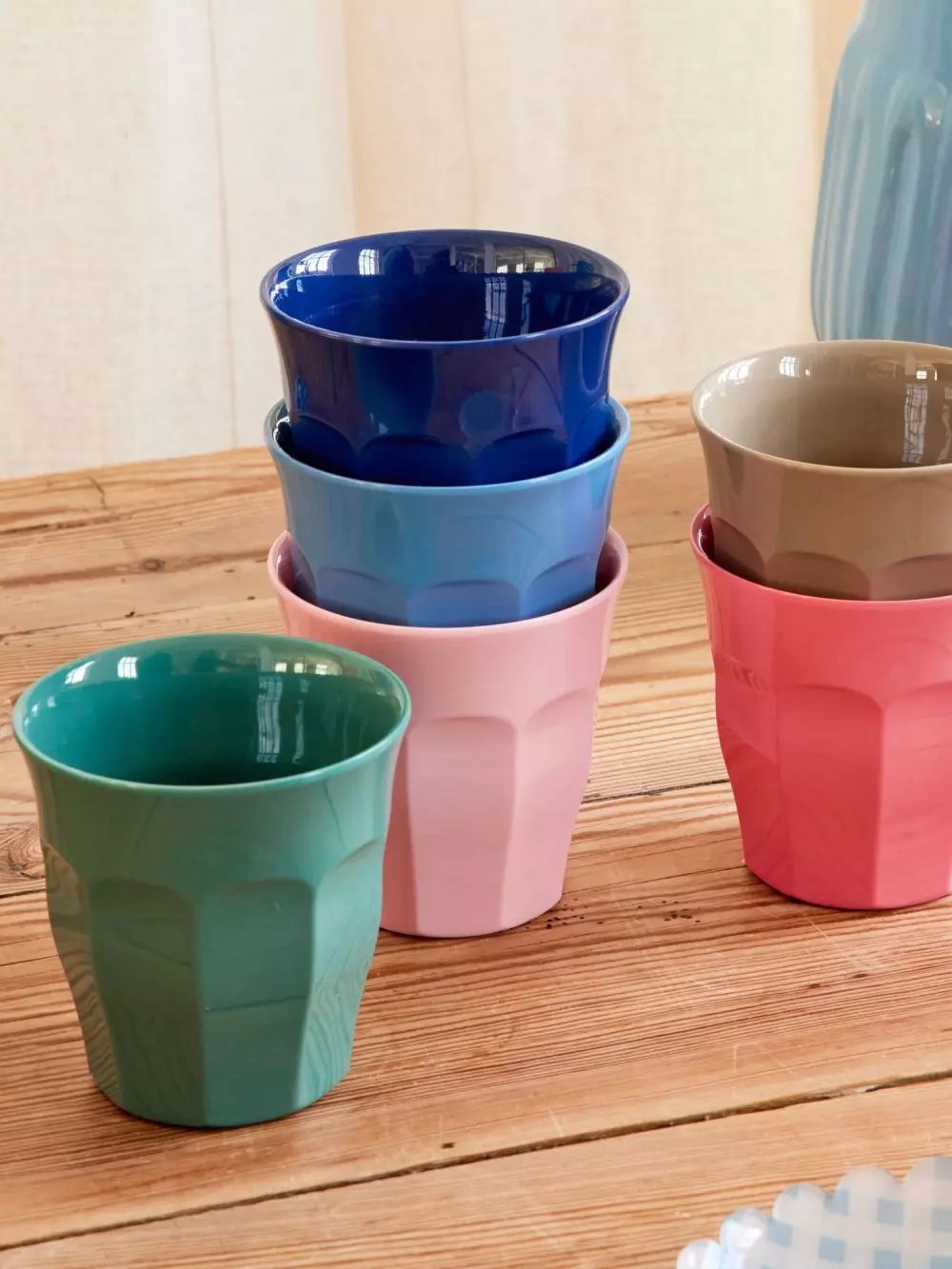 Melaminkopper A New York Minute, 5708315257007, MELCU-6ZPH4, Kjøkken, Melamin- & Treservise, Rice, Melamine Cups in Asst. 'A New York Minute' Colors - Medium - 6 Pack - 250 ml