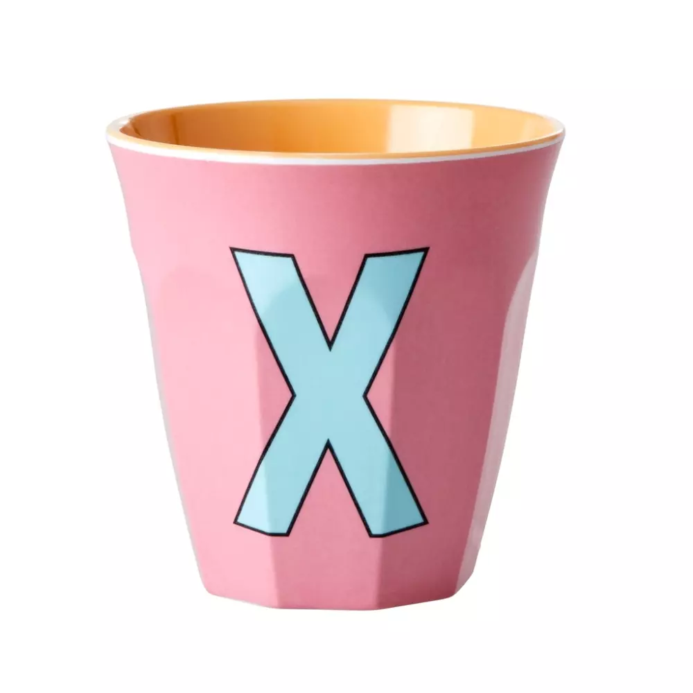 Melamin Bokstavkopp X H9 Rosa, 5708315211863, MELCU-ALPXI, Kjøkken, Melamin- & Treservise, Rice, Melamine Cup with the Letter X - Dark Powder - Two Tone - Medium