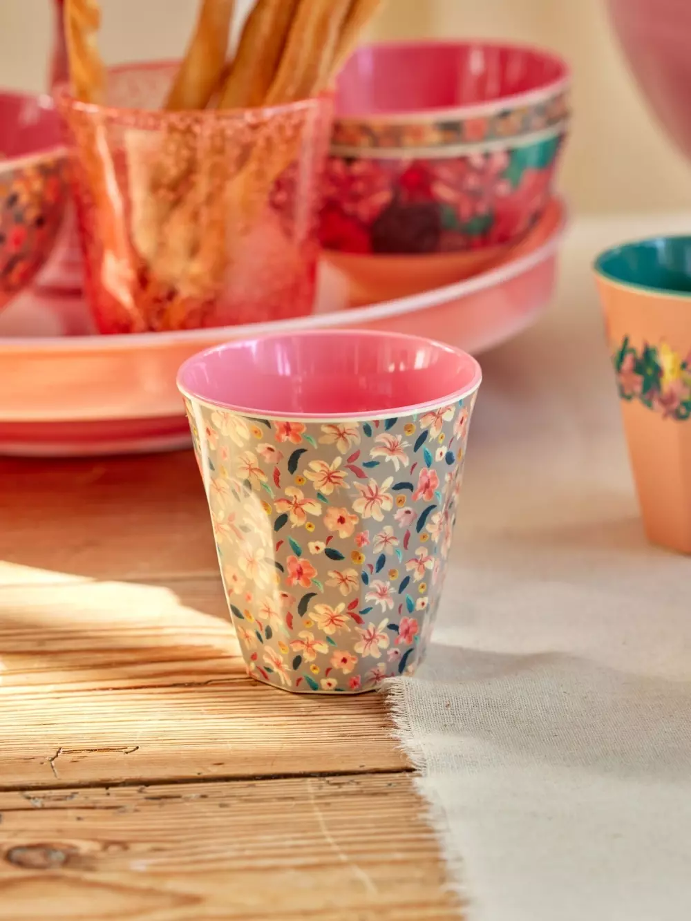 Melaminkopp Sandy Flower H9, 5708315256284, MELCU-SANDY, Kjøkken, Melamin- & Treservise, Rice, Melamine Cup with Small Sandy Flower Print - Medium - 250 ml