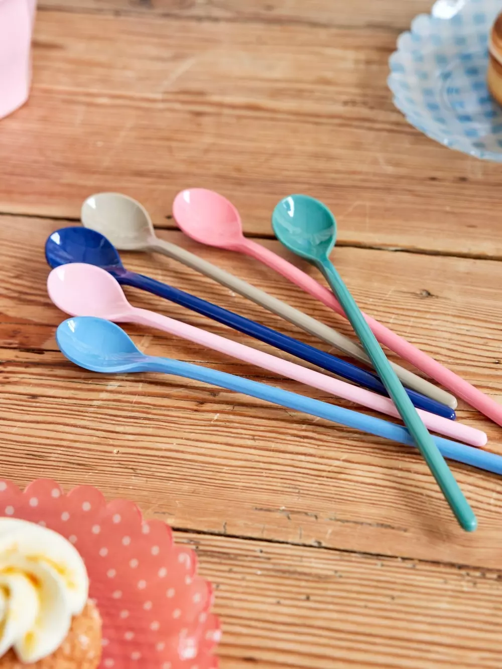 Latteskjeer Melamin A New York Minute, 5708315256079, MESPO-6ZLPH4, Kjøkken, Melamin- & Treservise, Rice, Melamine Latte Spoons in 6 Asst. A New York Minute Colors - 6 Pack