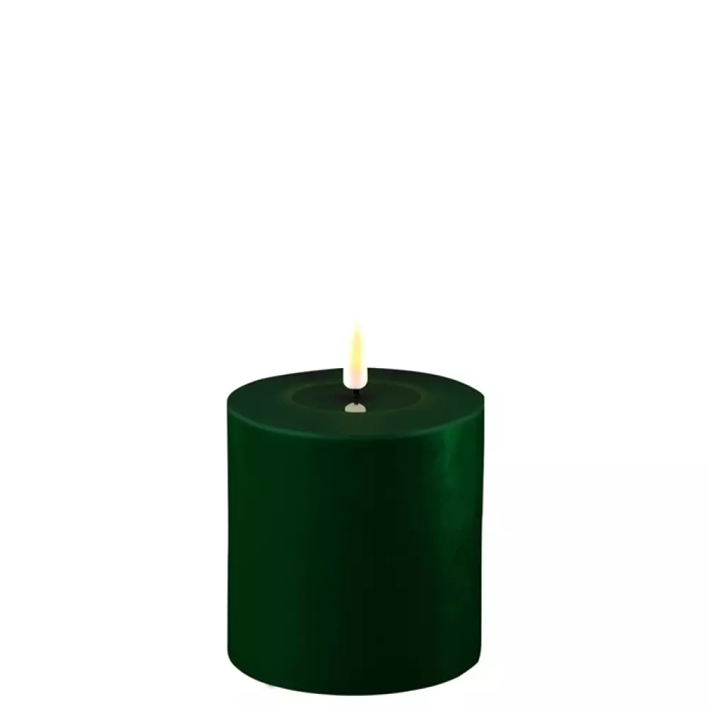 Deluxe Kubbelys Mørk Grønn D10 H10, 5744001242735, RF-0271, Interiør, Lys, Deluxe Homeart, Dark green LED Candle