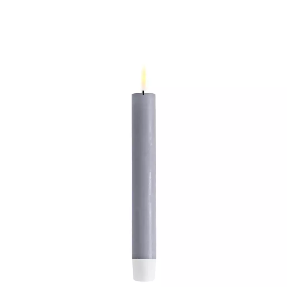 Deluxe Kronelys Støvblå 15cm 2pk, 5744001243527, RF-0302, Interiør, Lys, Deluxe Homeart, Real Flame Dinner Candle 2 pcs (15 cm) Dust blue