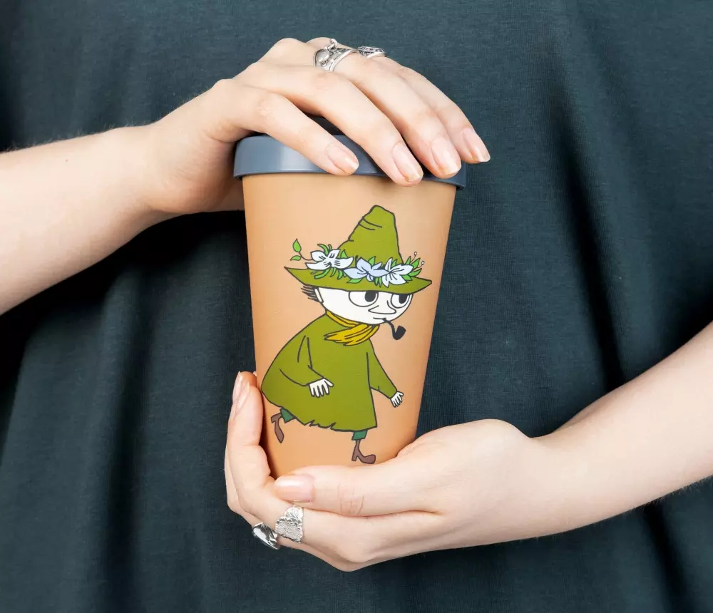 Moomin To Go Kopp - Run, 0714770418452, SNUFKIN99B, Kjøkken, Krus og Skåler, Moomin, Oy Bisly LTD, Biodegradeable take away mug