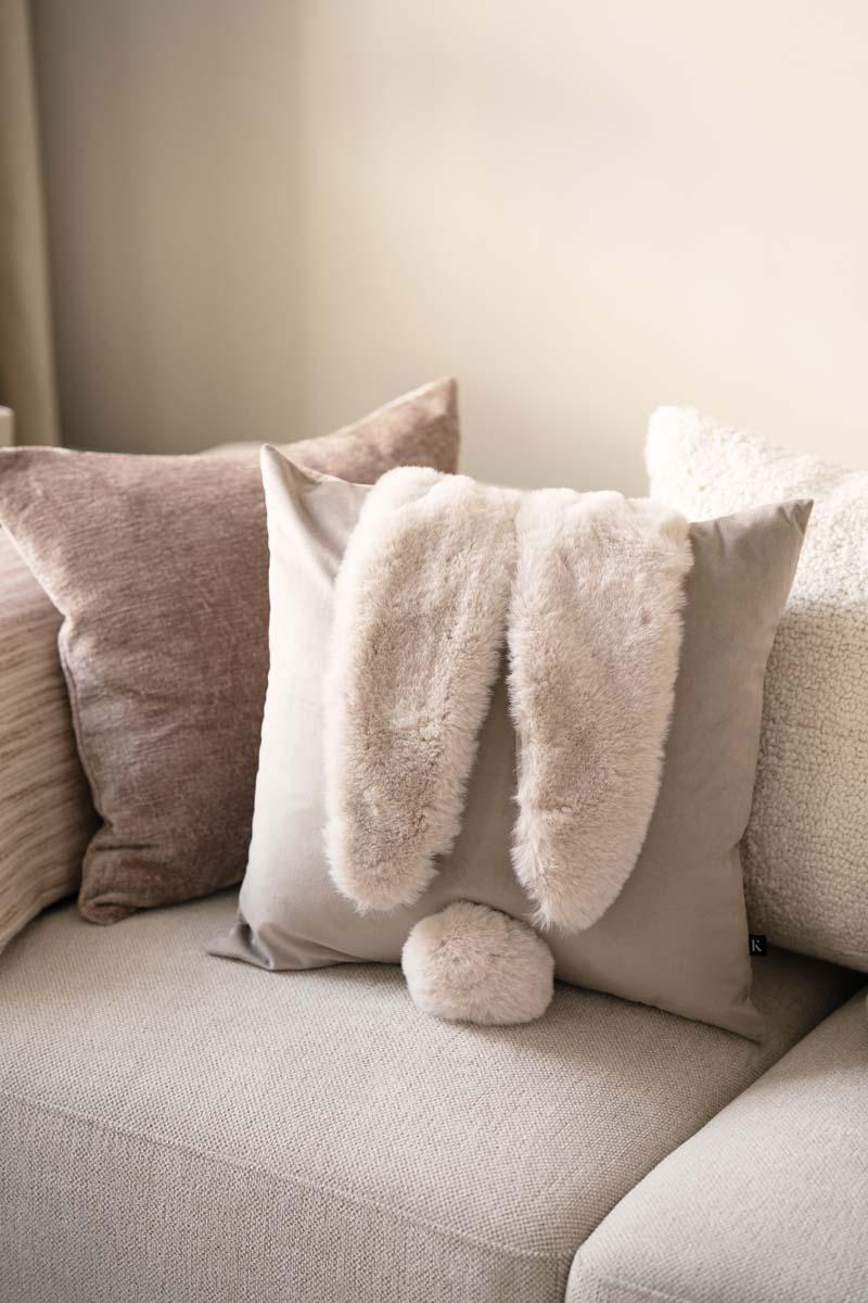 Påskeputer med bunny faux fur