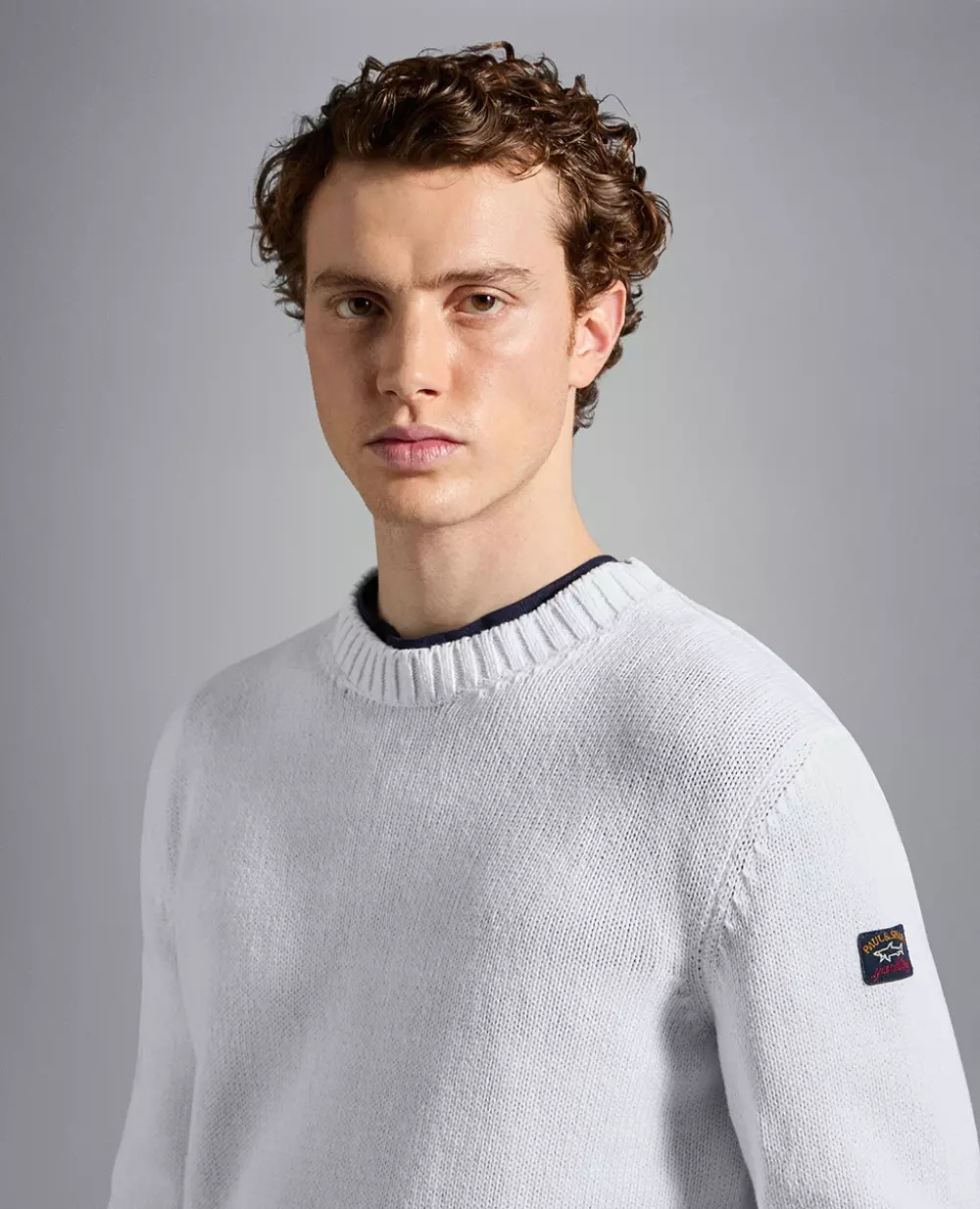 Paul & Shark - COTTON ROUNDNECK, GENSER & CARDIGAN, CREW NECK, PAUL & SHARK, 23411508_10, Fisherman crewneck in recycled cotton with iconic badge, HERRE, WHITE
