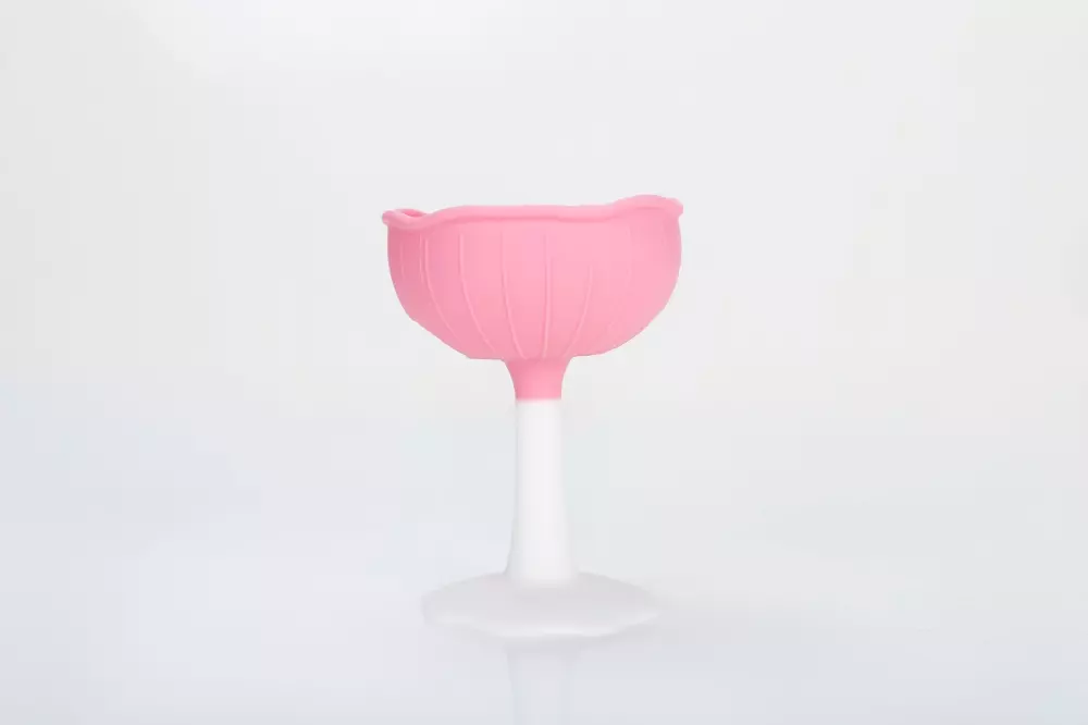 MOMBELLA MUSHROOM - ROSA, 5060666871203, 1000046702, Inneleker, For de minste, MOMBELLA, MOMBELLA MIMI MUSHROOM ROSA, 103428, Den populære biteleken som gir ro til både store og små.Fra 3+ mnd